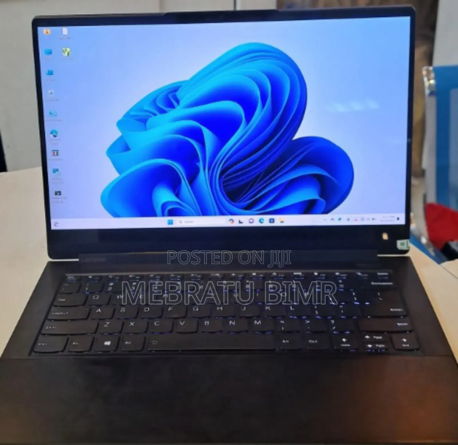 New Laptop Lenovo Yoga 9i 16GB Intel Core I7 SSD 512GB