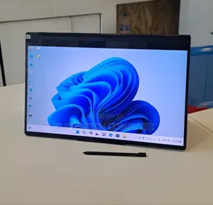 Photo - New Laptop Lenovo Yoga 9i 16GB Intel Core I7 SSD 512GB