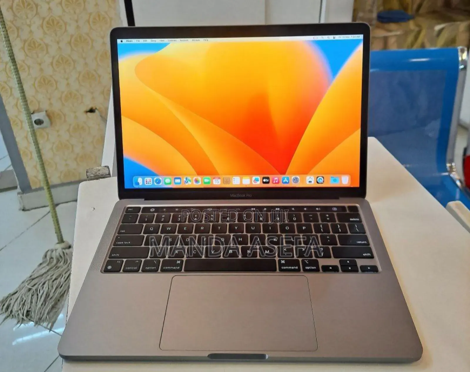 New Laptop Apple MacBook Pro M1 8GB Apple M1 SSD 256GB