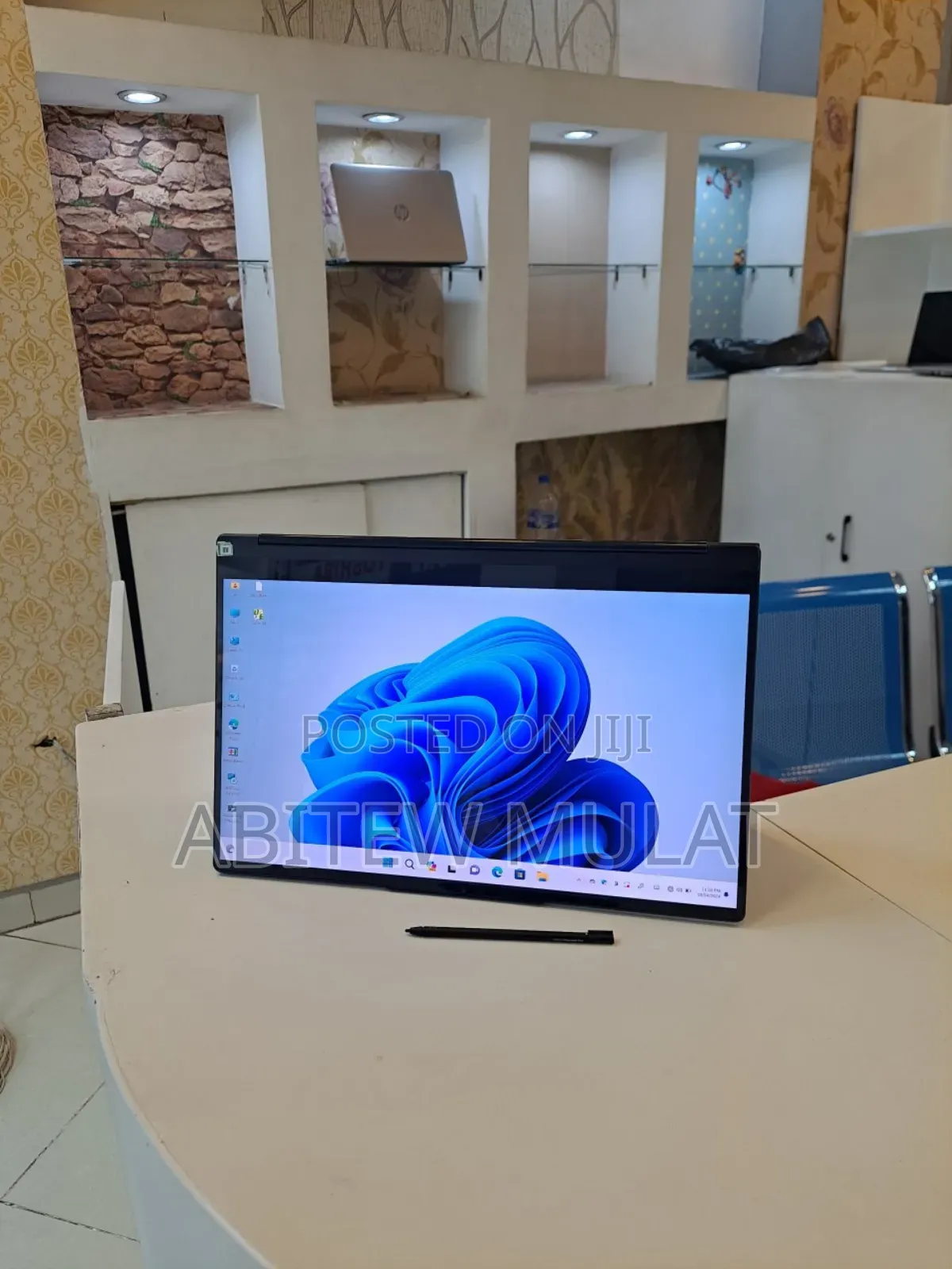 New Laptop Lenovo Yoga 9i 16GB Intel Core I7 SSD 512GB