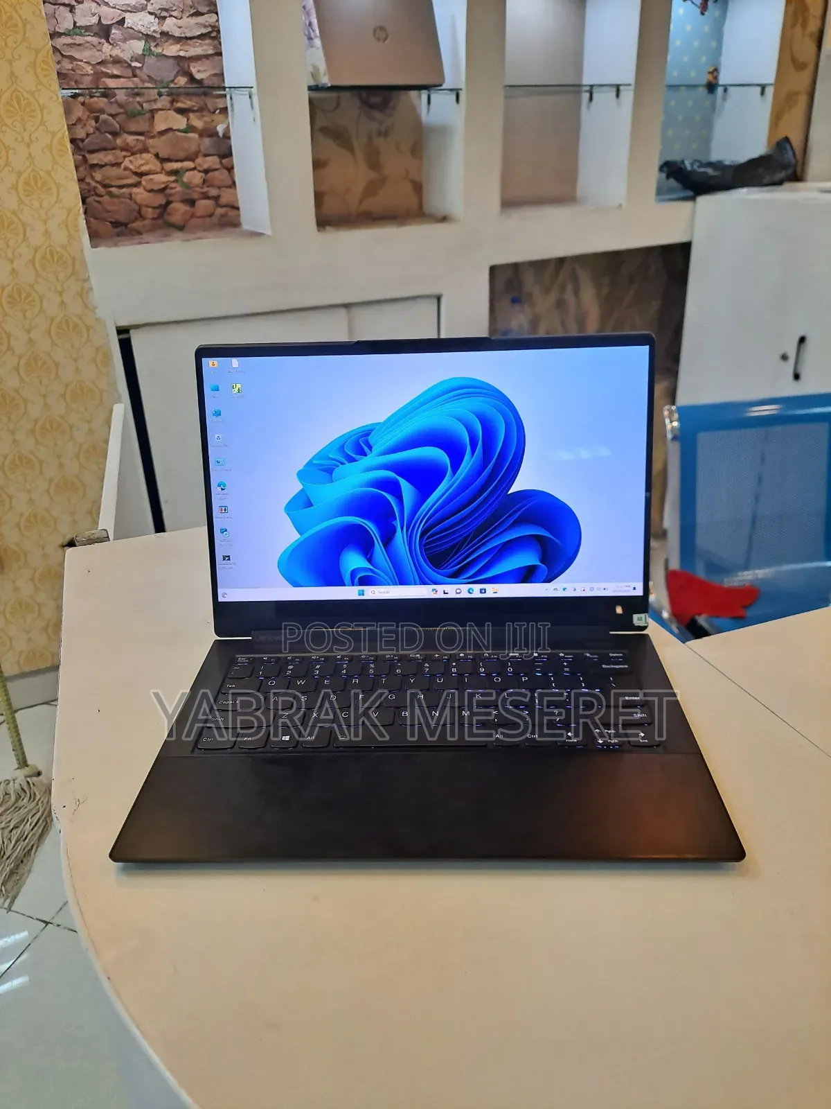 New Laptop Lenovo Yoga 9i 16GB Intel Core I7 SSD 512GB