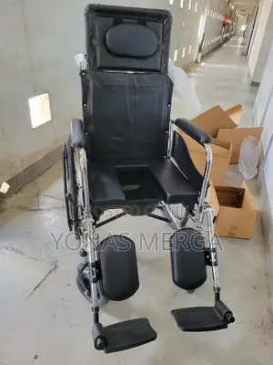 Wheelchair Seat/Toilet Wheelchair€0going Uphill Is Tilting