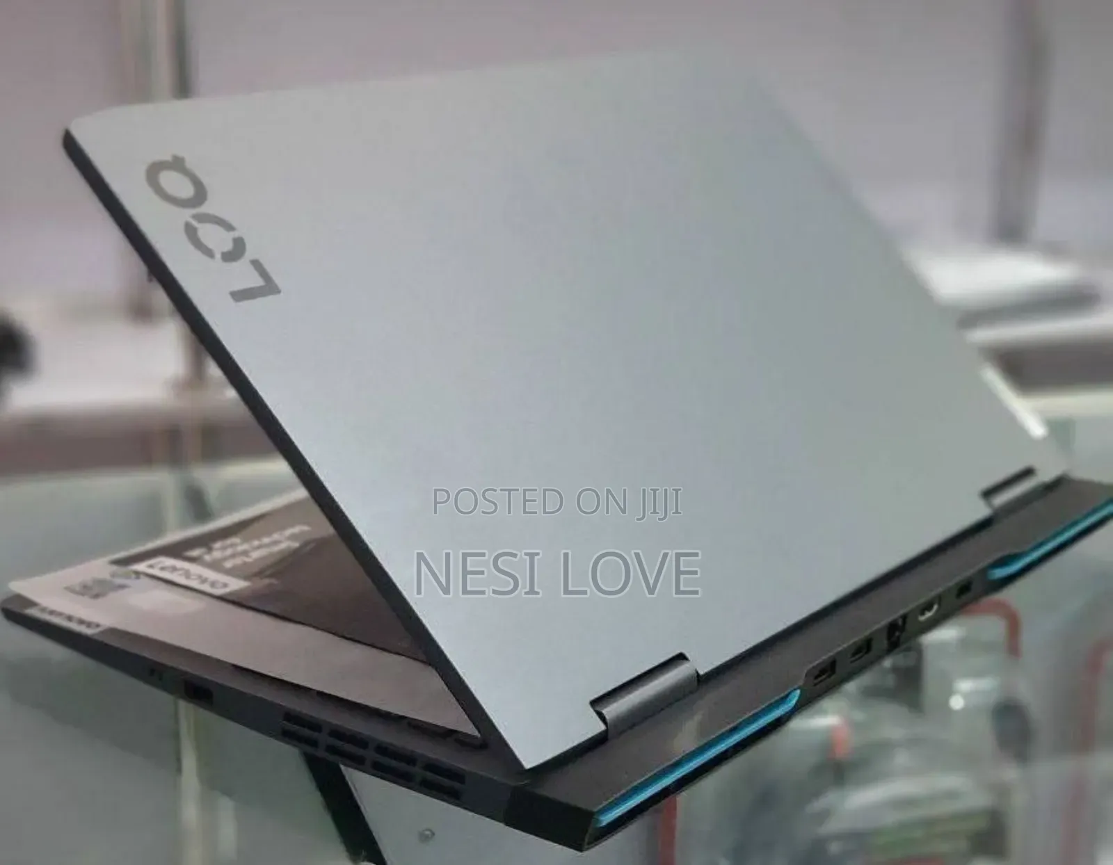 New Laptop Lenovo LOQ 15IRH8 24GB Intel Core I5 SSD 512GB