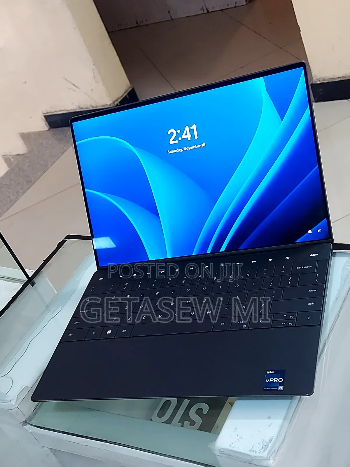 New Laptop Dell XPS 13 32GB Intel Core I7 SSD 1T