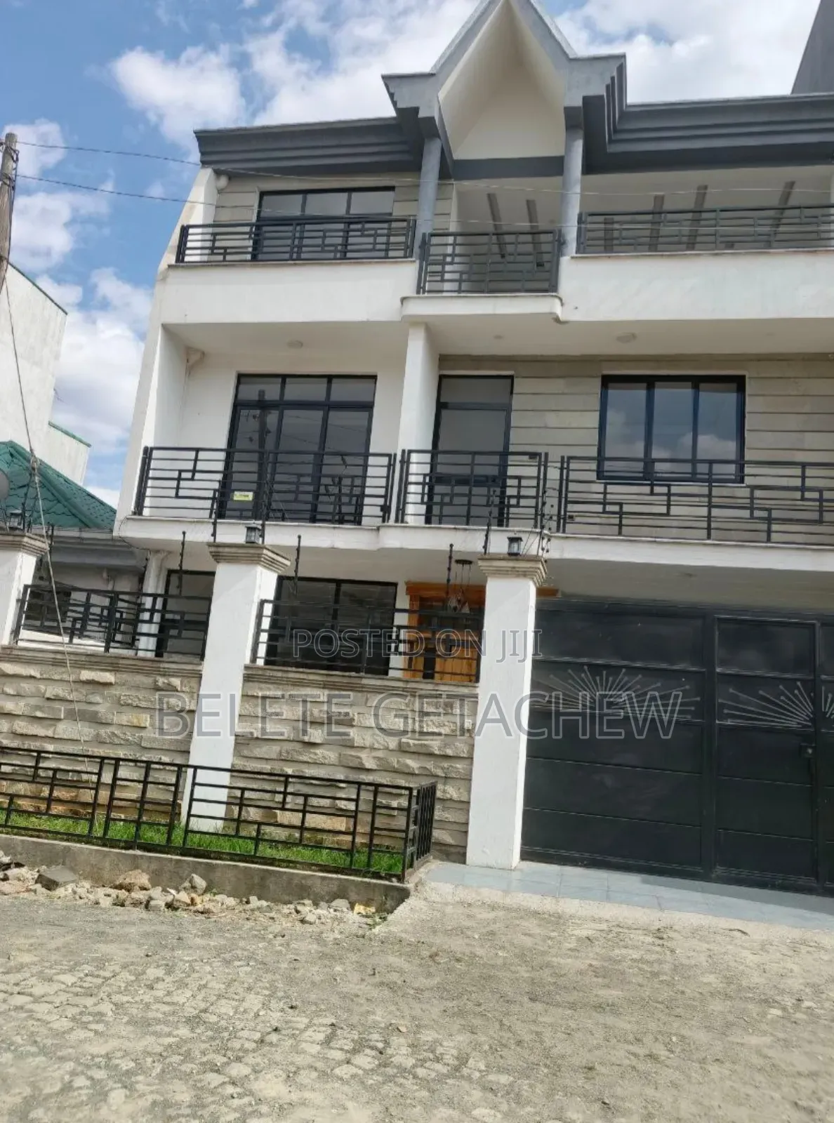 7bdrm House in Semit, G+2 Luxury, Bole for sale