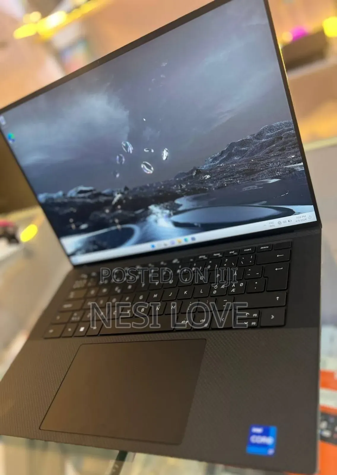 New Laptop Dell XPS 15 16GB Intel Core I7 SSD 512GB