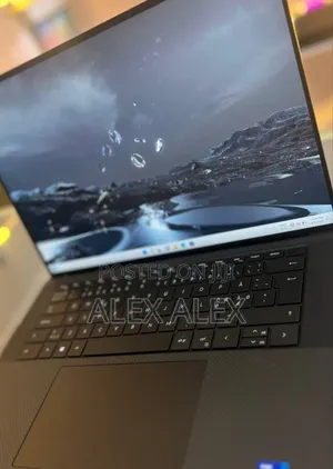 New Laptop Dell XPS 13 32GB Intel Core I7 SSD 1T