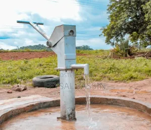 Photo - Water Hand Pump