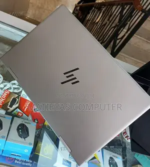 New Laptop HP Envy X360 8GB Intel Core I5 SSD 512GB