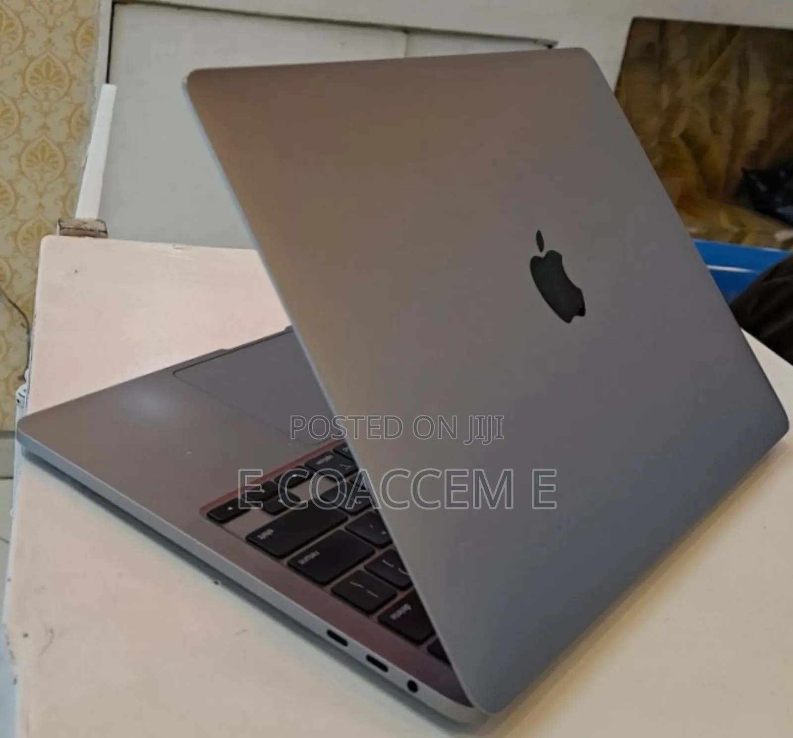 New Laptop Apple MacBook 16GB Intel Core I5 SSD 512GB