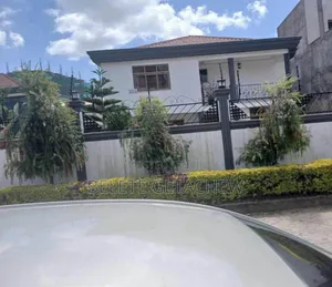 10bdrm House in Ayat, G+1 Luxury, Bole for sale