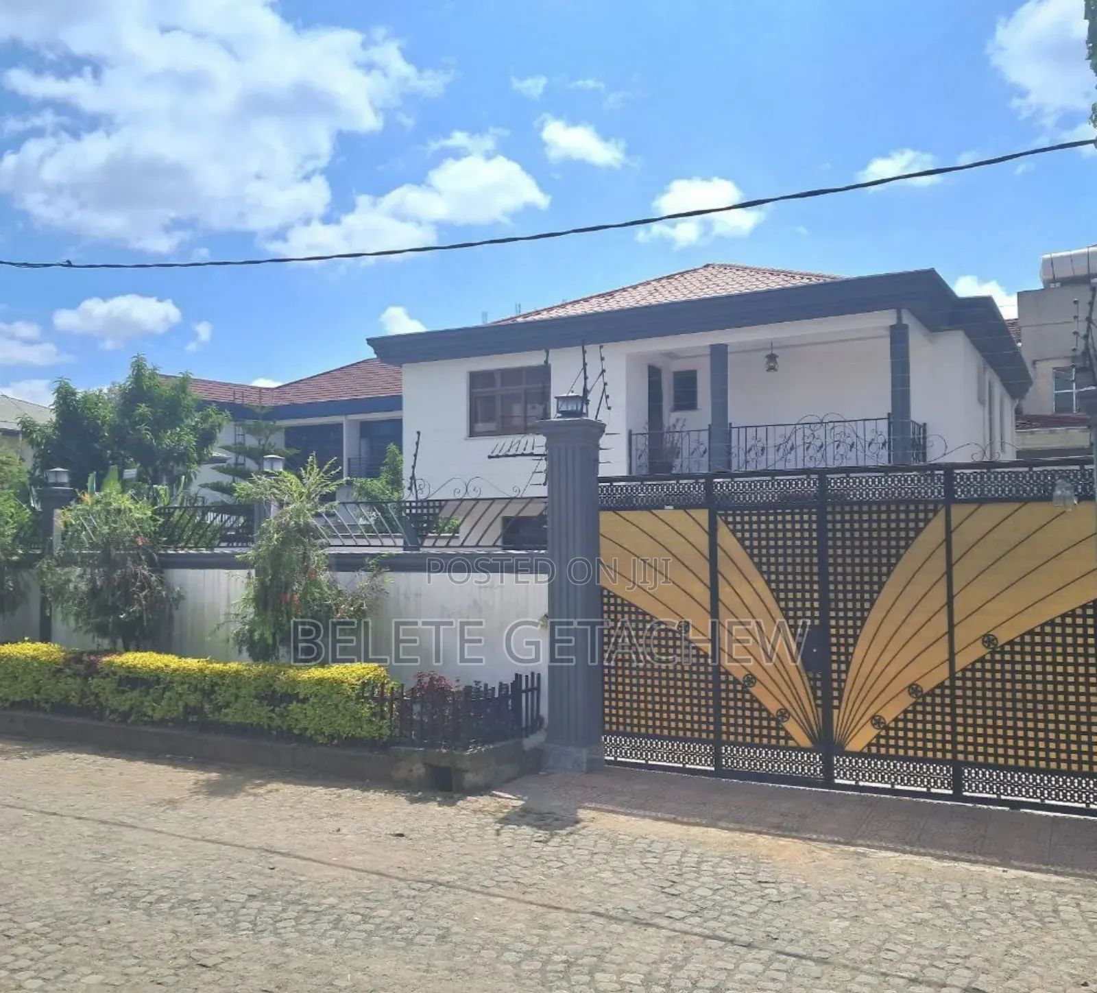 10bdrm House in Ayat, G+1 Luxury, Bole for sale