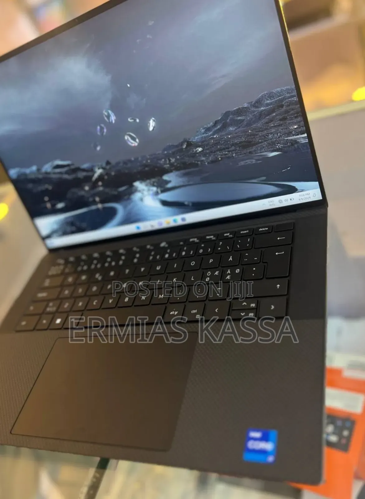 New Laptop Dell XPS 15 16GB Intel Core I7 SSD 512GB