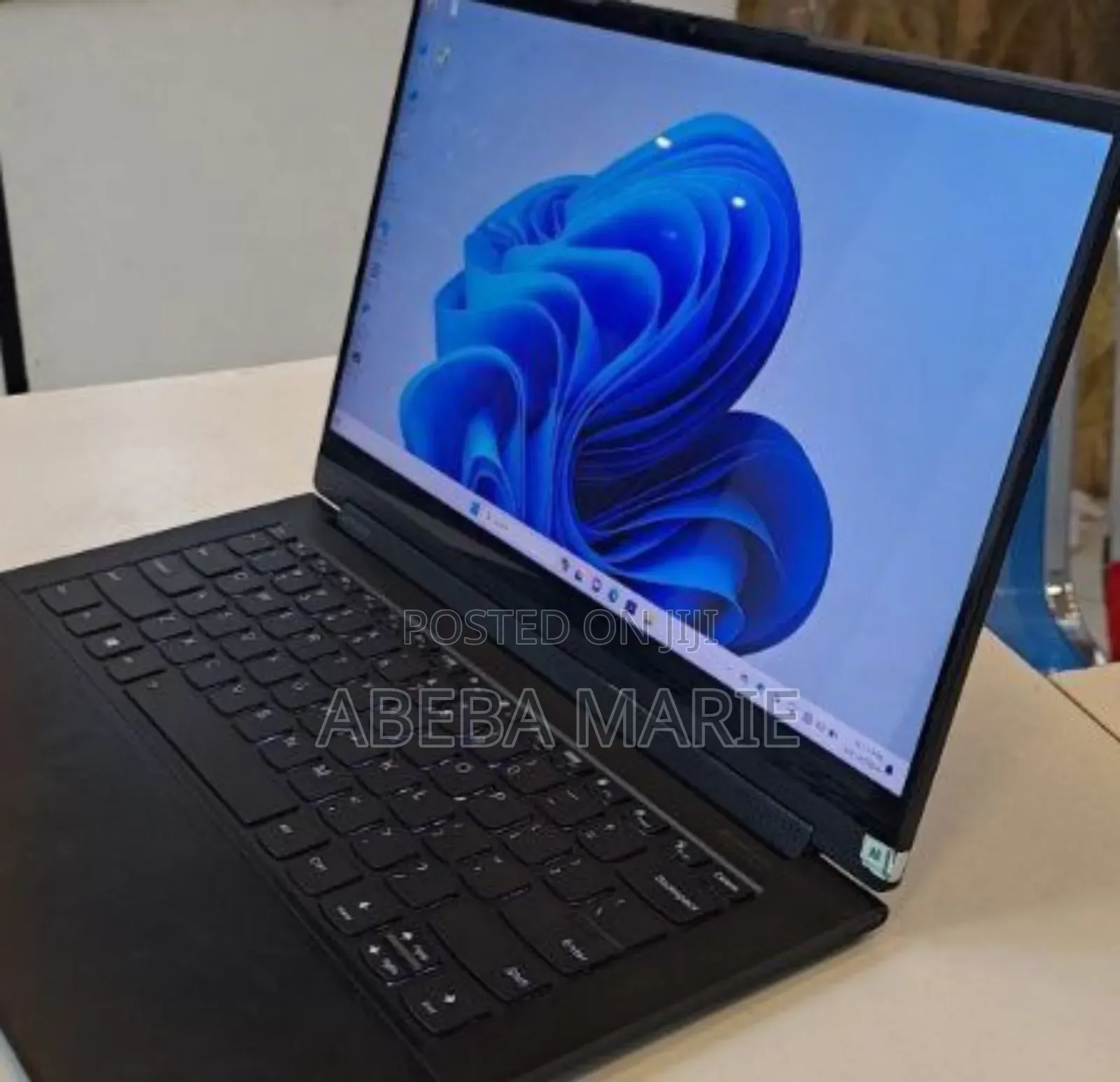 New Laptop Lenovo Yoga 9i 16GB Intel Core I7 SSD 512GB