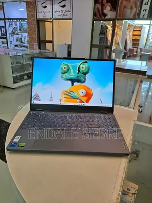 New Laptop Lenovo Legion 7 24GB Intel Core I7 SSD 1T