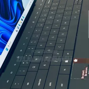 New Laptop Dell XPS 13 32GB Intel Core I7 SSD 1T