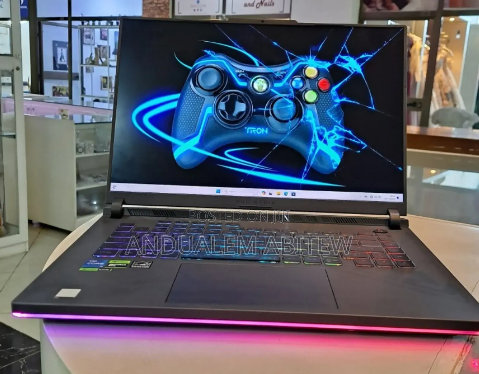 New Laptop Asus ROG Strix G15 16GB Intel Core I7 SSD 1T