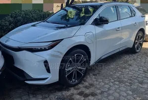 Photo - New Toyota bZ4X 2024 White
