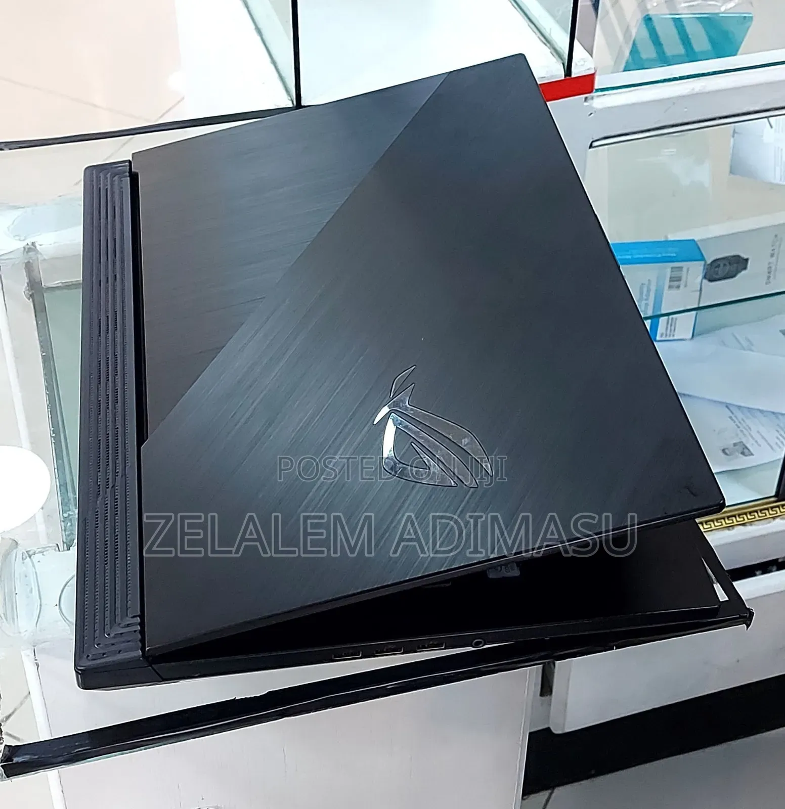 New Laptop Asus ROG Strix G15 16GB Intel Core I5 HDD+SSD 256GB