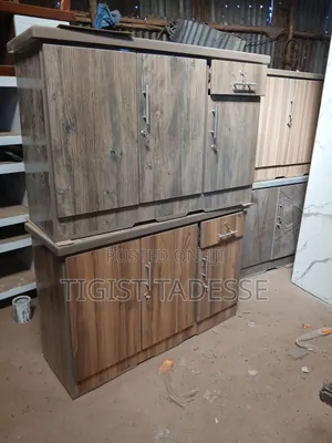 ላምኔት ብፌ ሜትር ከ ሀያ