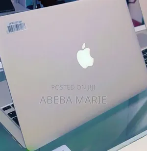 New Laptop Apple MacBook Pro 2015 8GB Intel Core I7 SSD 256GB