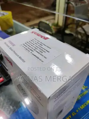 Bp Blood Pressure Monitor/Large LCD Display/Memory Storage