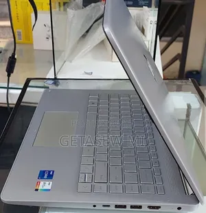 New Laptop HP Stream Notebook 16GB Intel SSD 1T