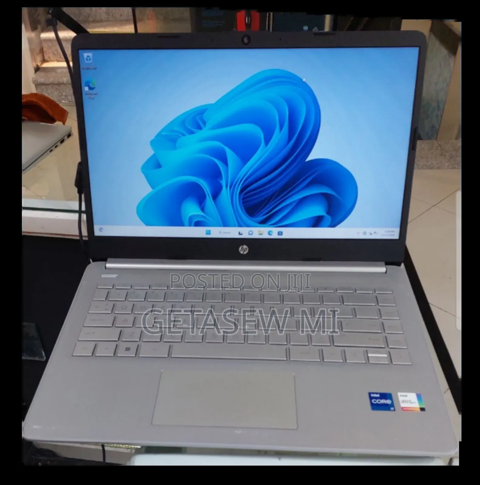 New Laptop HP Stream Notebook 16GB Intel SSD 1T