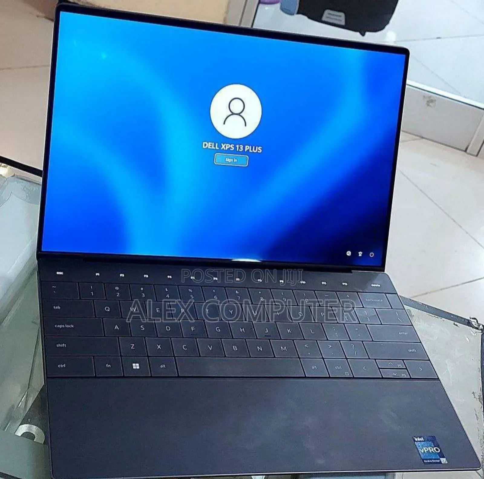 New Laptop Dell XPS 15 32GB Intel Core I7 SSD 1T