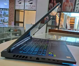 New Laptop Asus ROG Strix G16 G614 16GB Intel Core I7 SSD 1T
