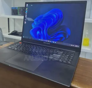 Photo - New Laptop Asus Zenbook 14 UX434 16GB Intel Core I9 SSD 1T