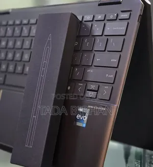 New Laptop HP Spectra 13 16GB Intel Core I7 SSD 1T