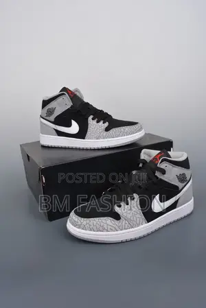 Aor Jordan 1 Retro Gray