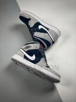 Aor Jordan 1 Retro Gray