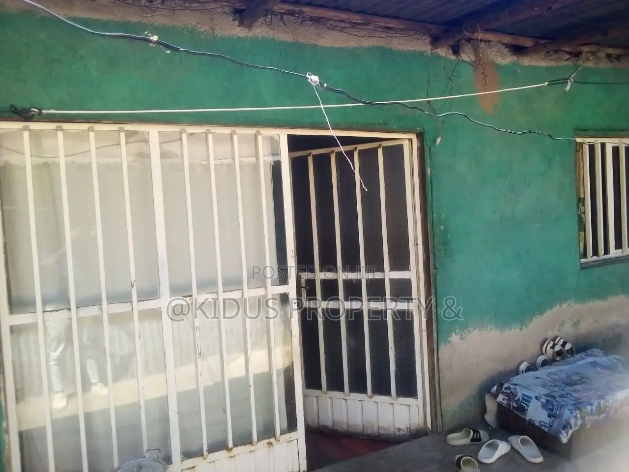 2bdrm House in Opposite To Naswe, Nifas Silk-Lafto for sale