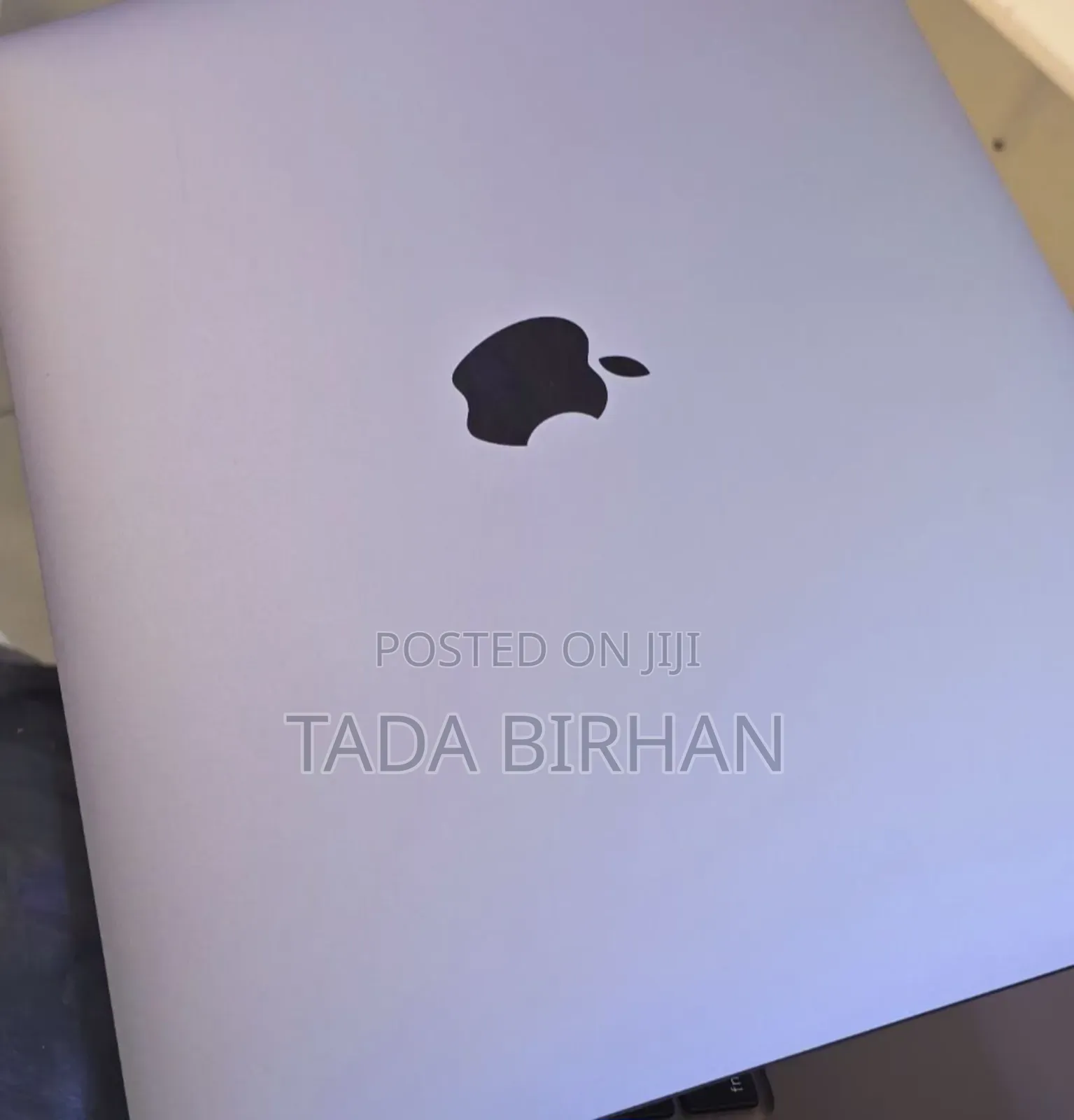 New Laptop Apple MacBook Pro 2020 8GB Intel Core I5 SSD 512GB