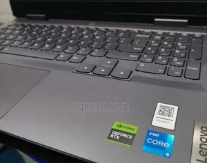 New Laptop Lenovo LOQ 15IRH8 8GB AMD Ryzen 7 SSD 512GB