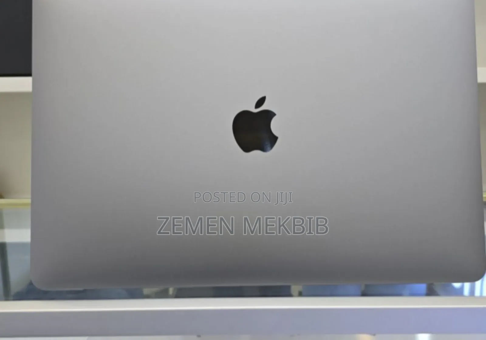 New Laptop Apple MacBook Pro 2020 M1 16GB AMD Ryzen 5 SSD 1T