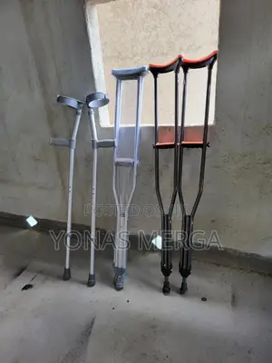 Photo - 2pcs Crutchesየብብትcrutches\Batriatric ክራንች*፦Crutches<>Kranch