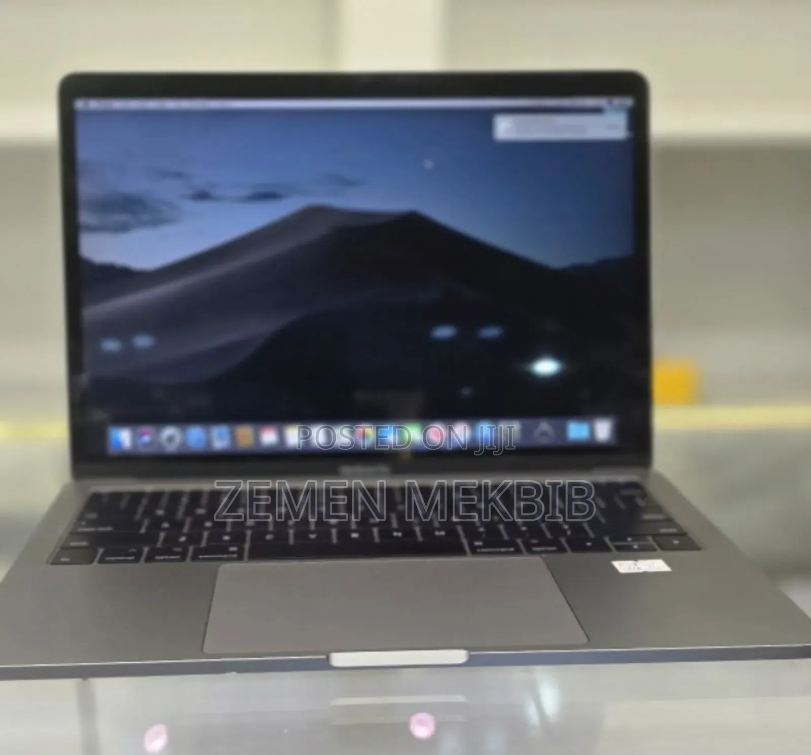 New Laptop Apple MacBook Air 2017 8GB Intel Core I5 SSD 128GB