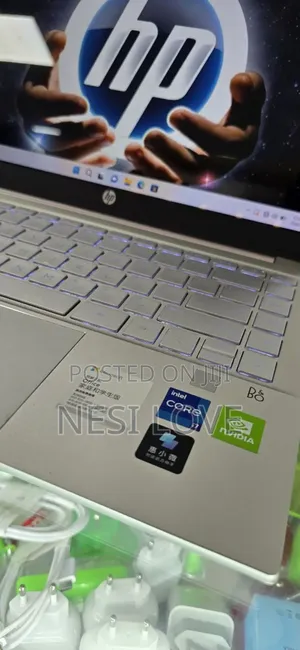 New Laptop HP Pavilion 14 16GB Intel Core I7 SSD 512GB