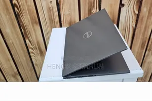 New Laptop Dell Inspiron 15 8GB Intel Core I5 SSD 256GB