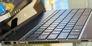 New Laptop HP Envy X360 8GB AMD Ryzen 5 SSD 512GB