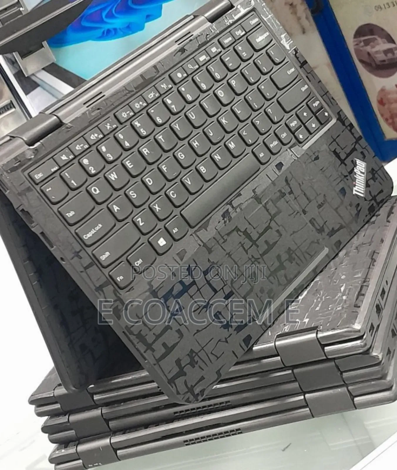 New Laptop Lenovo 8GB Intel SSD 256GB