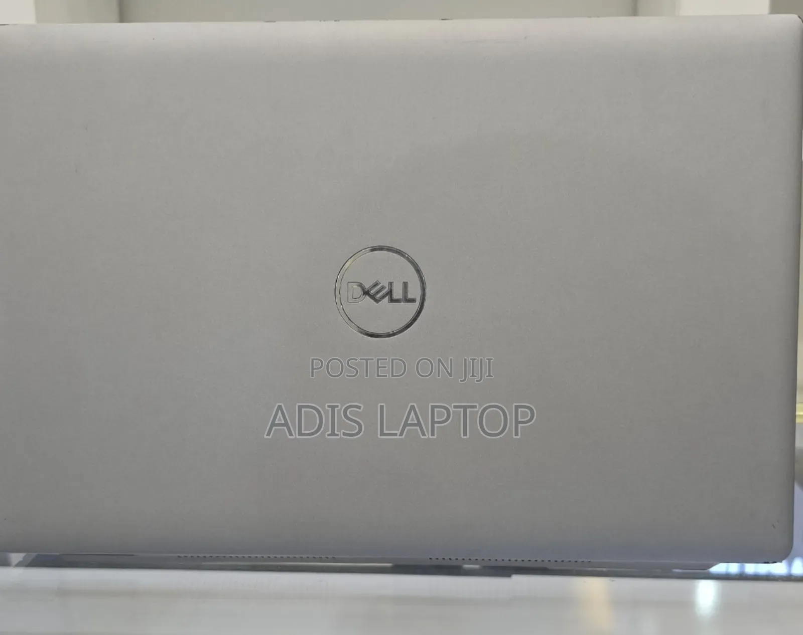 New Laptop Dell Precision 3561 16GB Intel Core I7 SSD 256GB