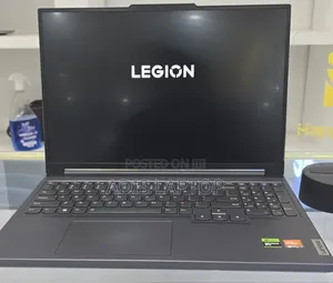 New Laptop Lenovo Legion 7 16GB AMD Ryzen 7 SSD 1T