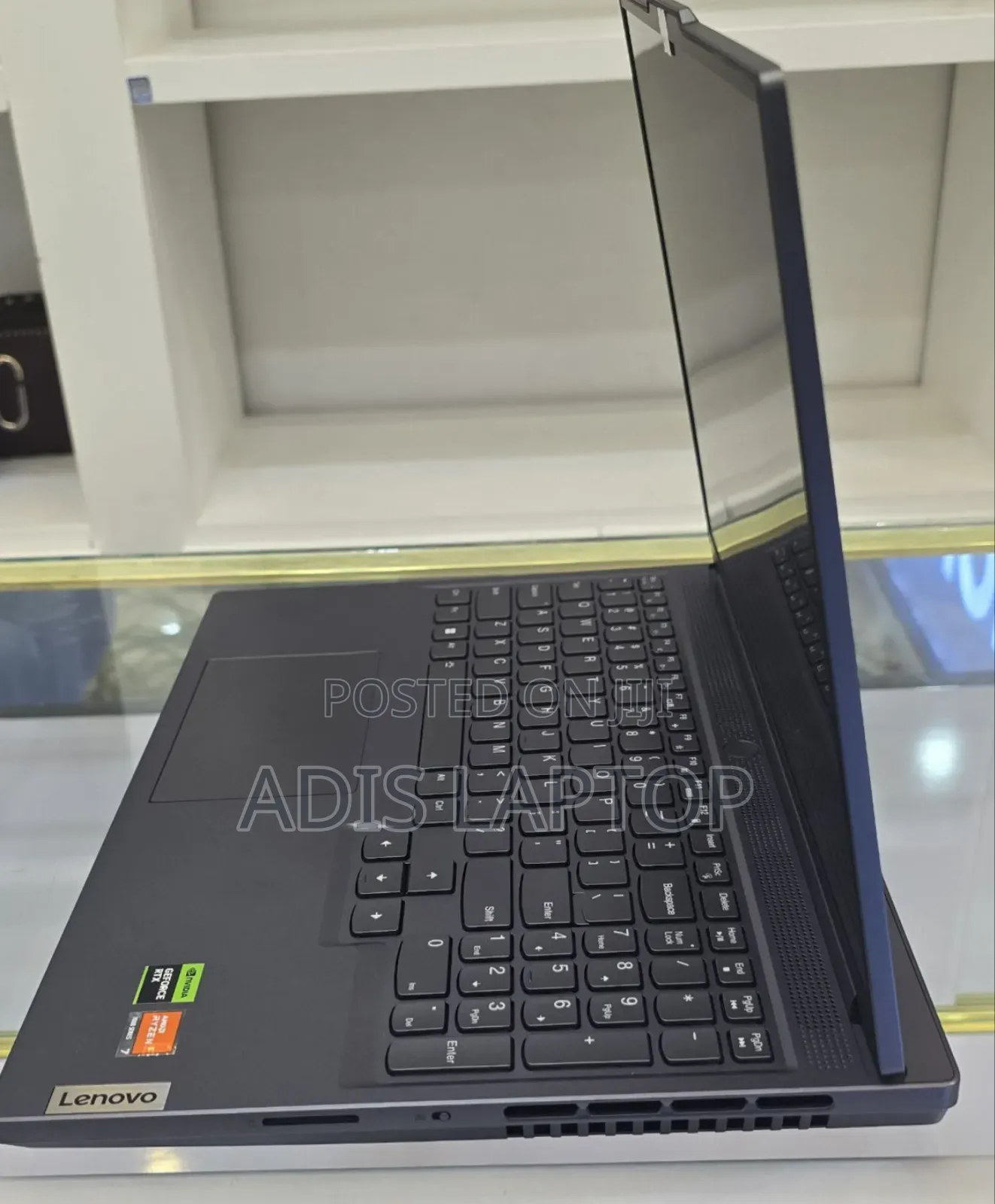 New Laptop Lenovo Legion 7 16GB AMD Ryzen 7 SSD 1T