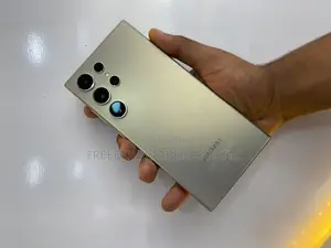 New Samsung Galaxy S24 Ultra 256 GB