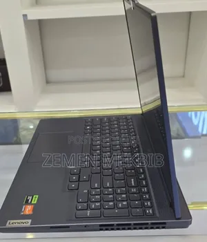 New Laptop Lenovo 16GB AMD Ryzen 7 SSD 1T