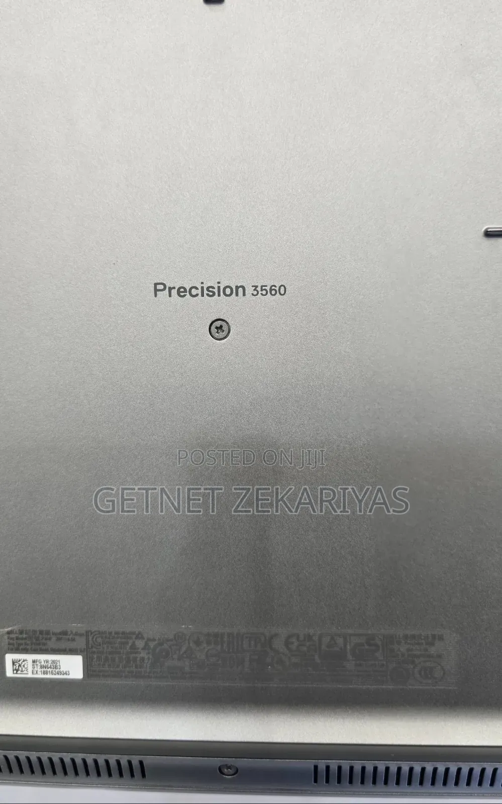 New Laptop Dell Precision 3561 16GB Intel Core I7 SSD 256GB